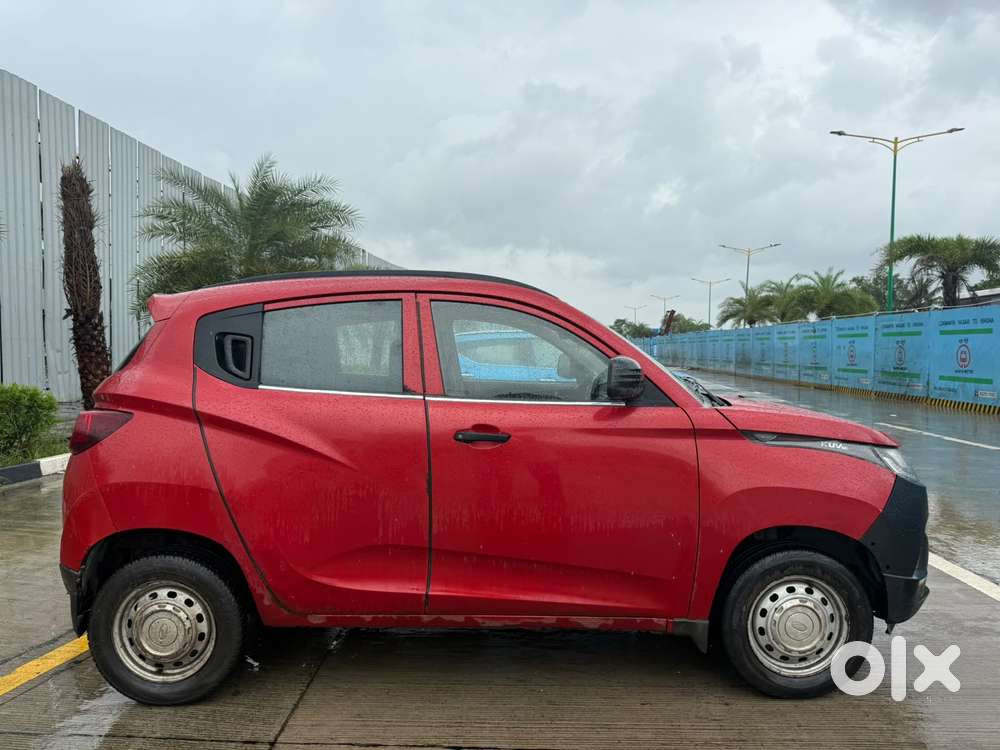 Mahindra Kuv 100 G80 K2, 2017, Petrol