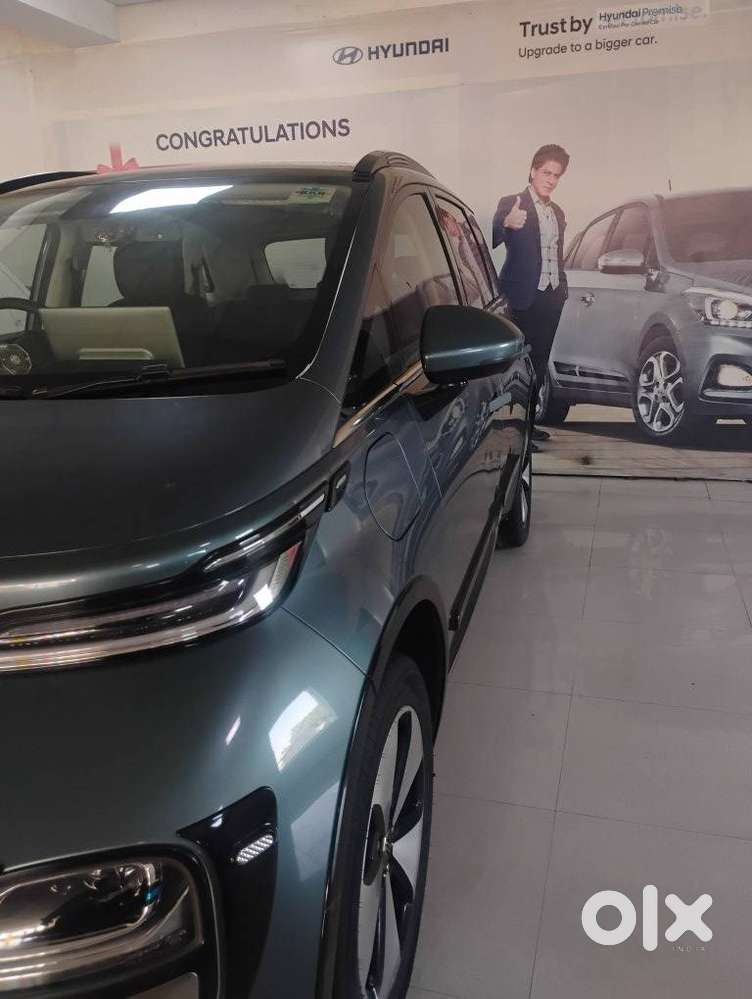 Mg Windsor Ev Essence, 2024, Electric