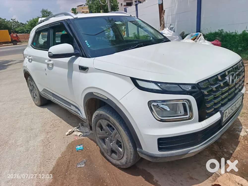 Hyundai Venue 1.2 Petrol 2023