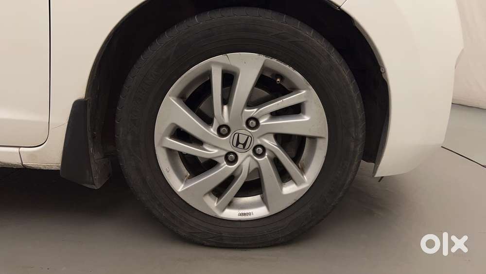 Honda Jazz V At I-vtec, 2015, Petrol