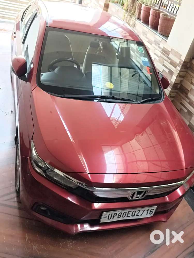 Honda Amaze 2018 Petrol 35000 Km Driven Single Doctor Owner.