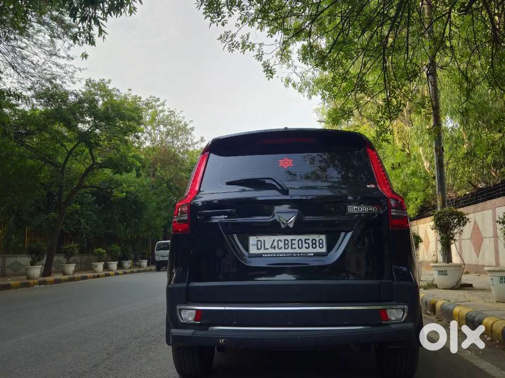 Mahindra Scorpio N 2025 Petrol Well Maintained