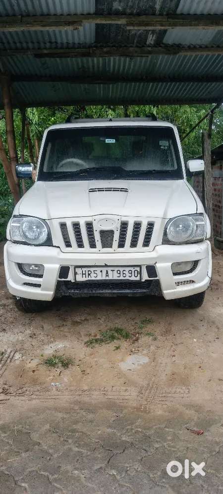 Mahindra Scorpio 2.2 S7 Diesel 2012