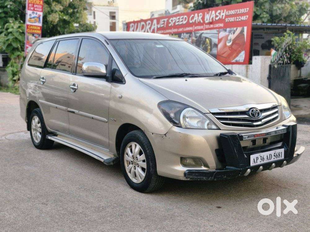 Toyota Innova 2.0 Vx 8 Str, 2009, Diesel