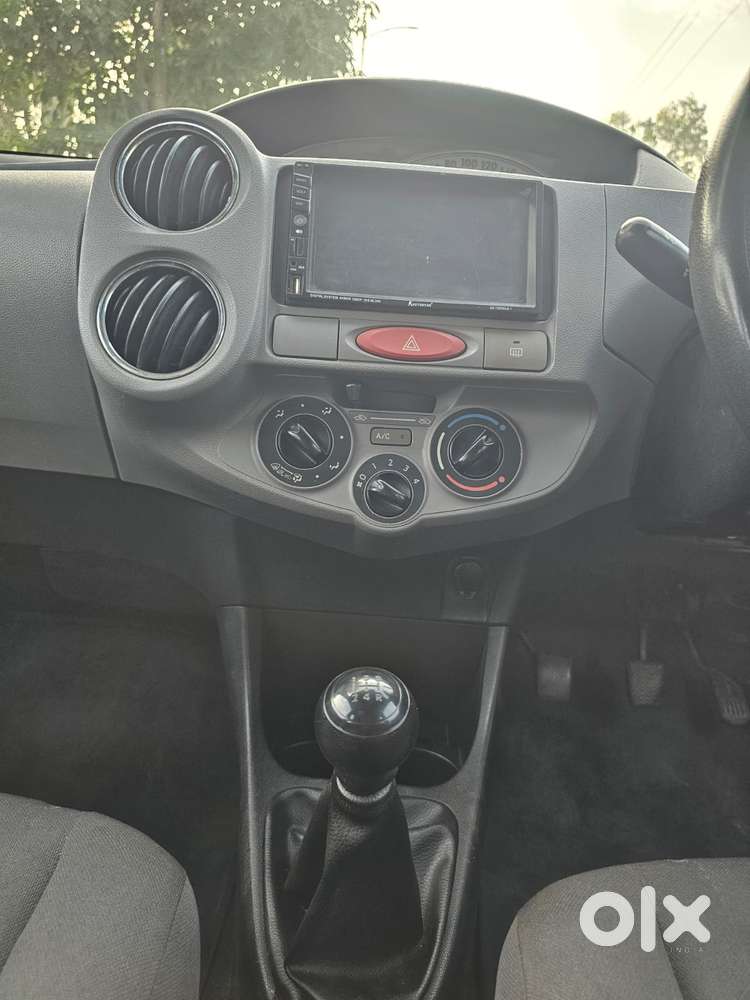 Toyota Etios G, 2011, Cng & Hybrids