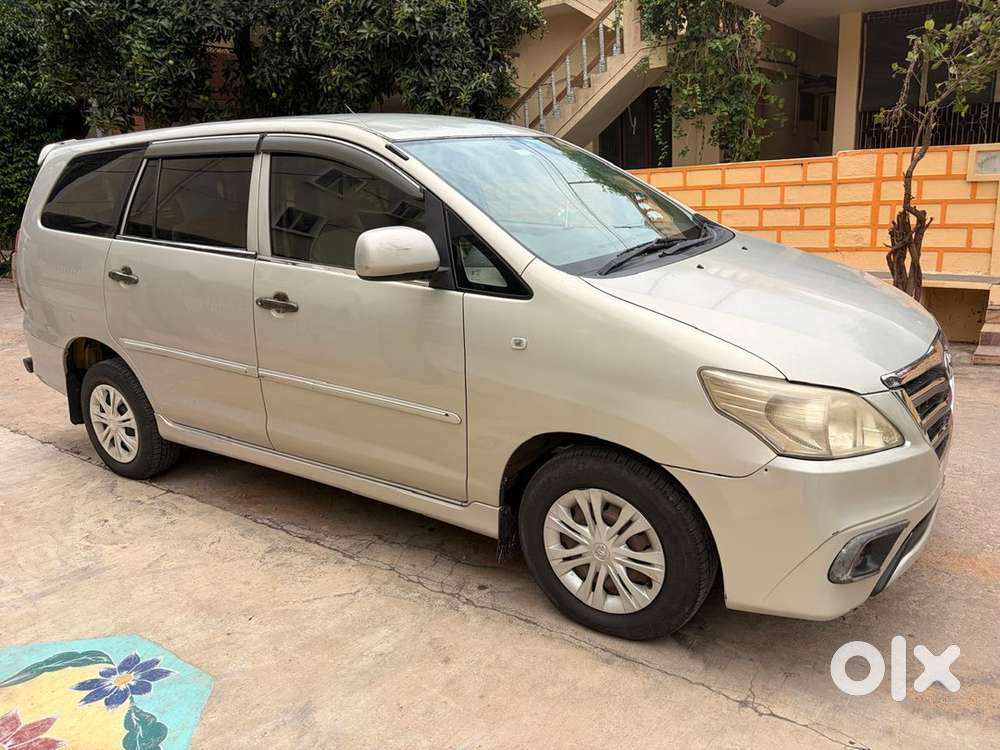 Toyota Innova Diesel 2013