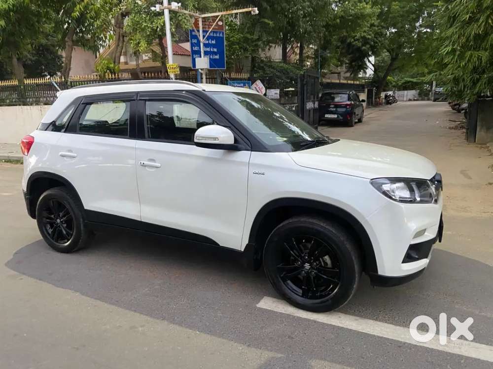 Maruti Suzuki Vitara Brezza Zdi Plus Amt Dual Tone, 2019, Diesel