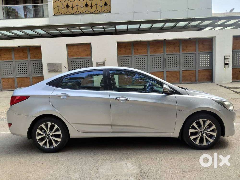 Hyundai Verna Sx(o) Petrol At, 2015, Petrol