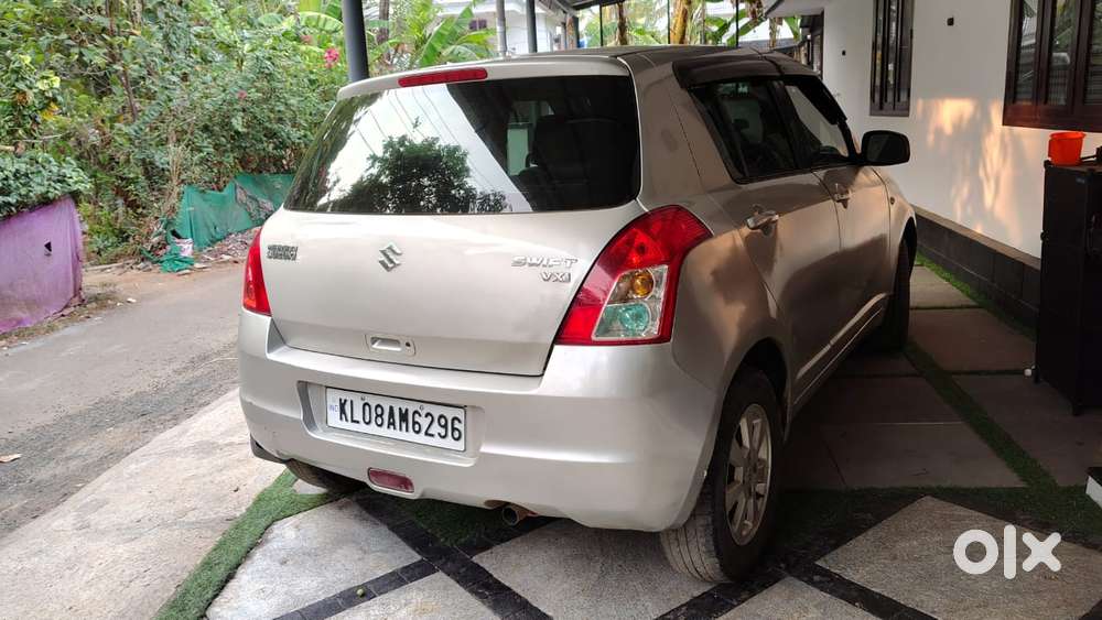 Maruti Suzuki Swift Vxi Optional, 2007, Petrol