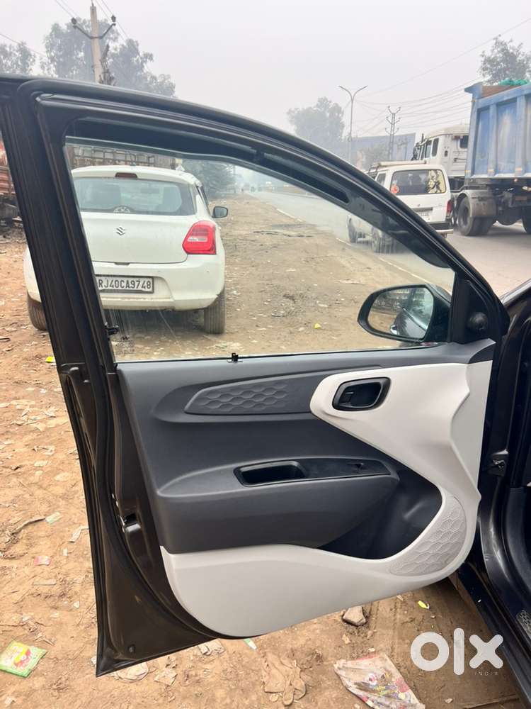 Hyundai Aura S Cng (2022) With Extended Warranty