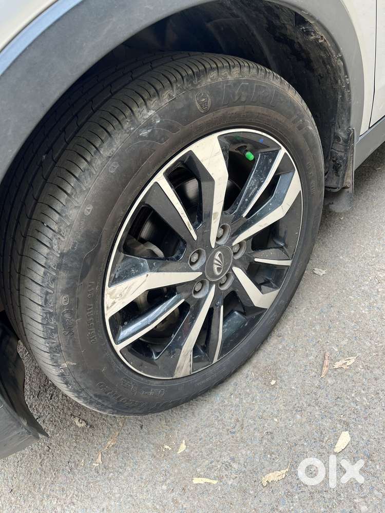 Mahindra Xuv300 W8 Option, 2020, Petrol