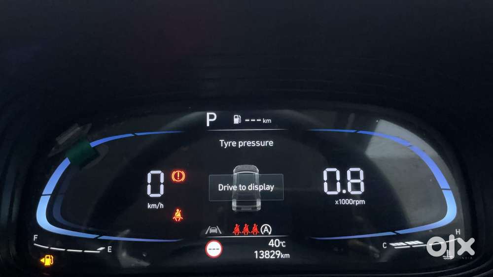 Hyundai Venue 1.0 Sx (o) Turbo Dct, 2023, Petrol