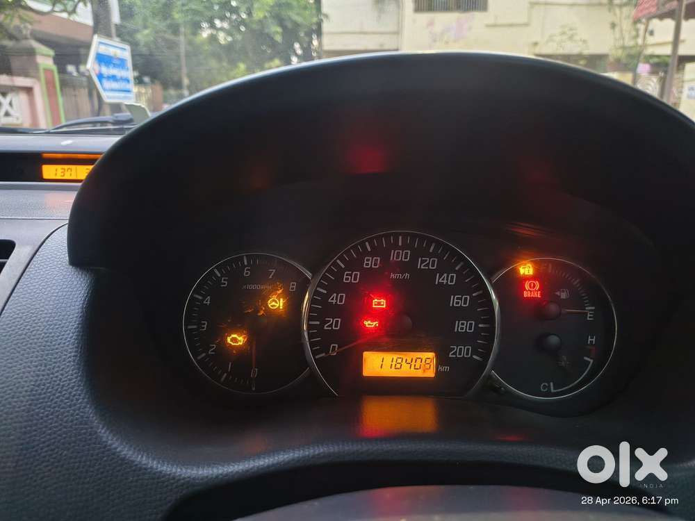 Maruti Suzuki Swift Dzire Vxi, 2009, Petrol