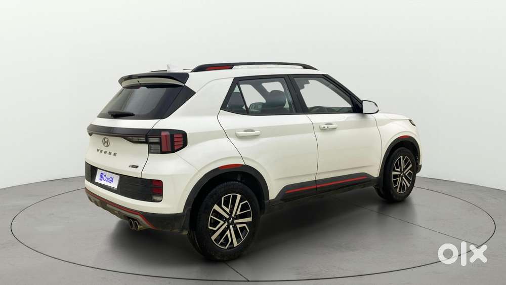 Hyundai Venue N Line 1.0 N8 Turbo Dct, 2022, Petrol