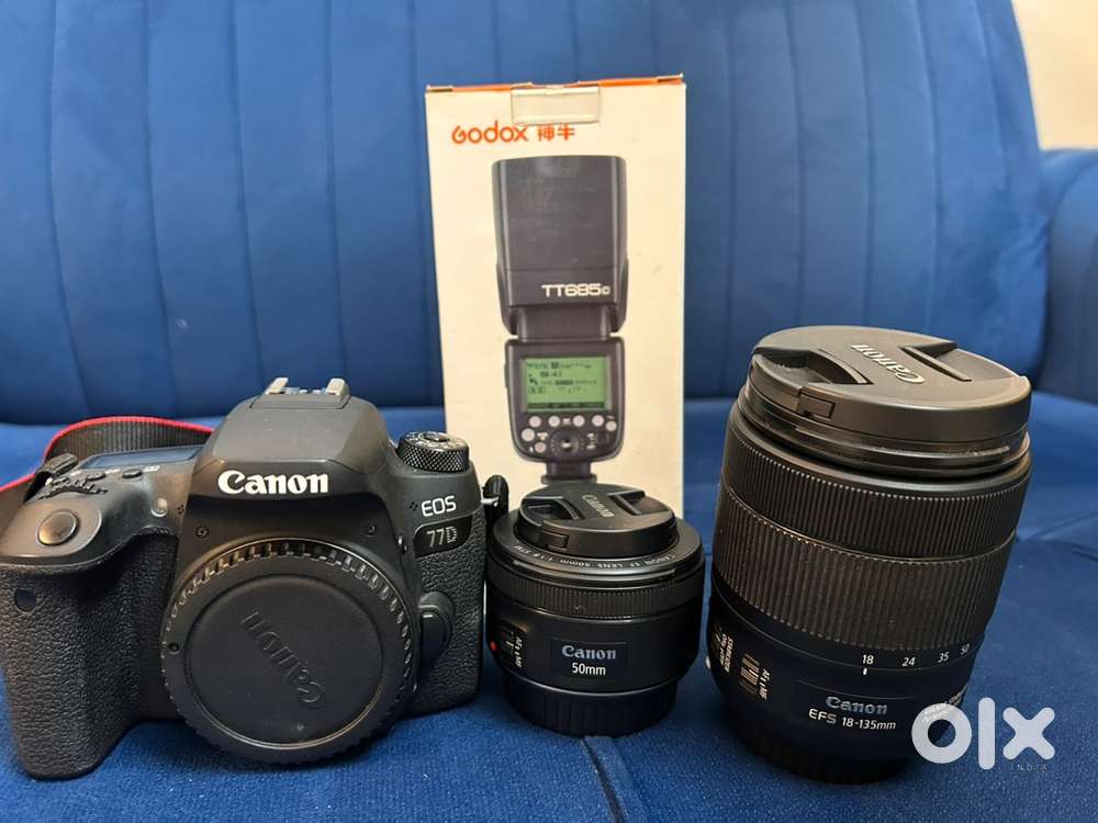 Canon EOS 77D + 50 mm 1.8 lens + EFS 18-135mm lens Kit