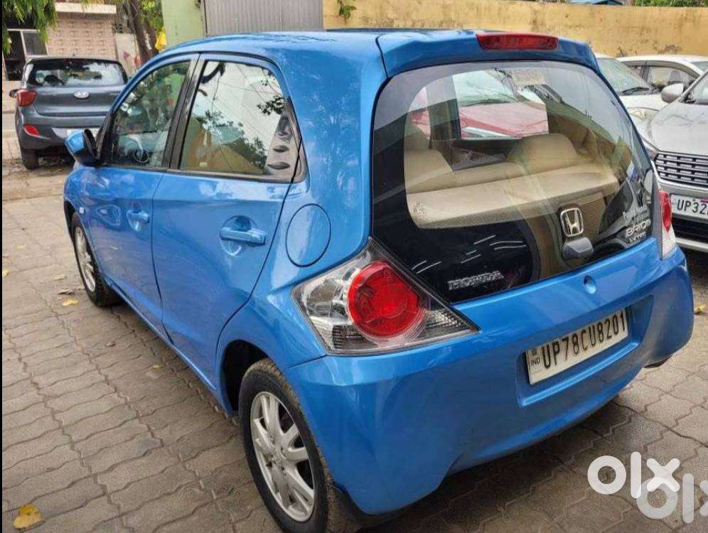 Honda Brio V Mt, 2012, Petrol