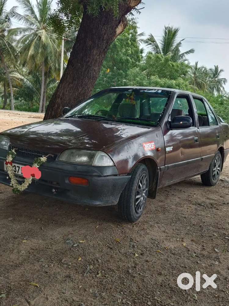 Maruti Suzuki Esteem 1995 Petrol And Lpg Well Maintained Car.