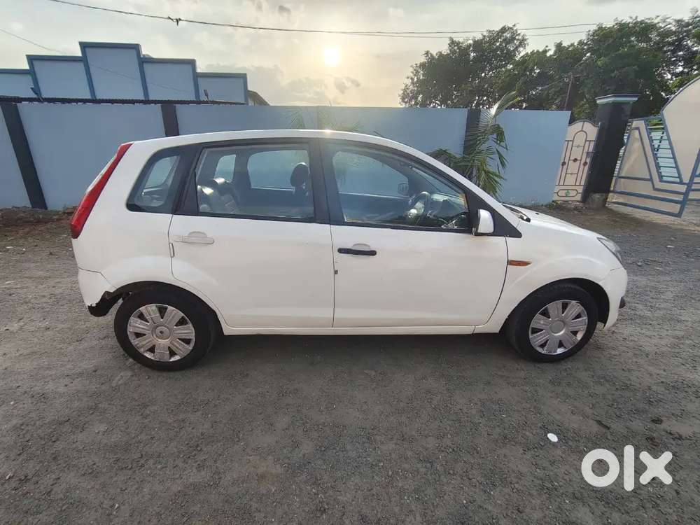 2030 Life Ford Figo 2010 Diesel Good Condition
