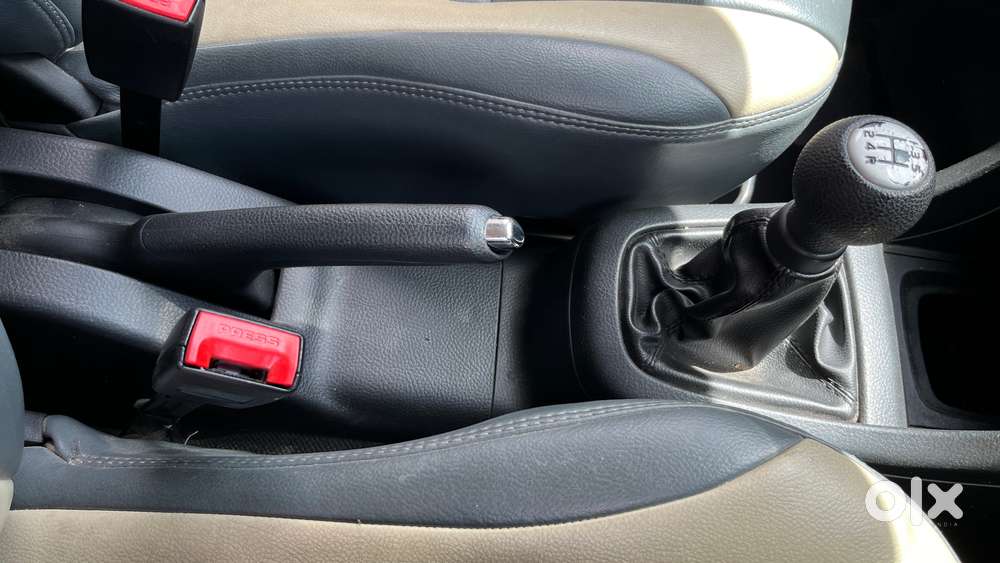 Maruti Suzuki Swift Vxi, 2017, Petrol