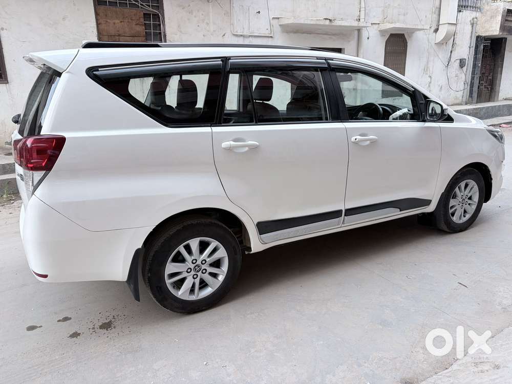 Toyota Innova Crysta 2.8 Gx At, 2018, Diesel