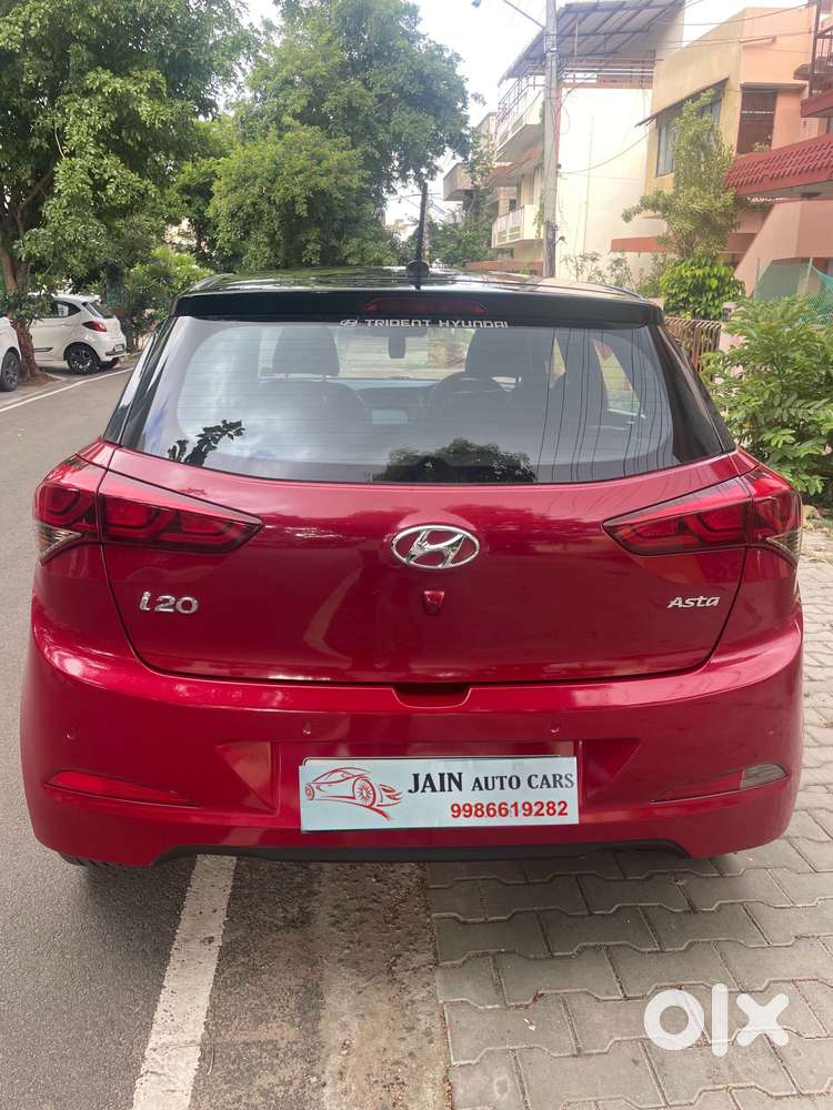 Hyundai I20 Petrol Asta, 2017, Petrol