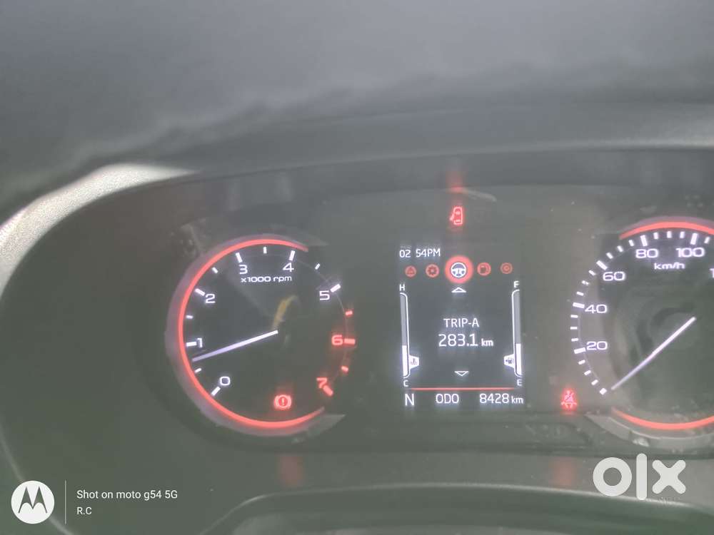 Mahindra Thar Lx Hard Top Petrol Mt 4wd, 2021, Petrol
