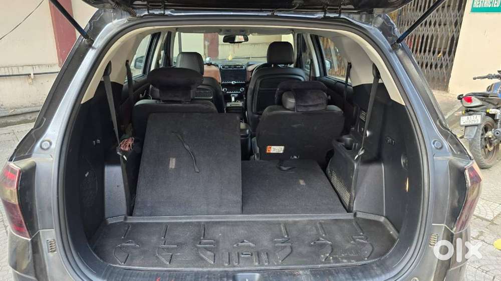 Hyundai Alcazar Signature (o) Diesel 6at 1st Owner