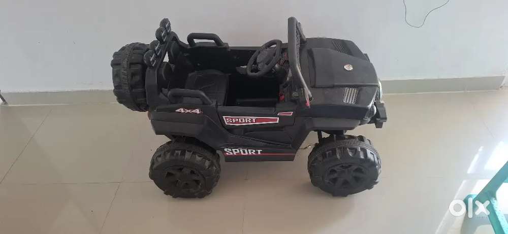 Kids toy Jeep