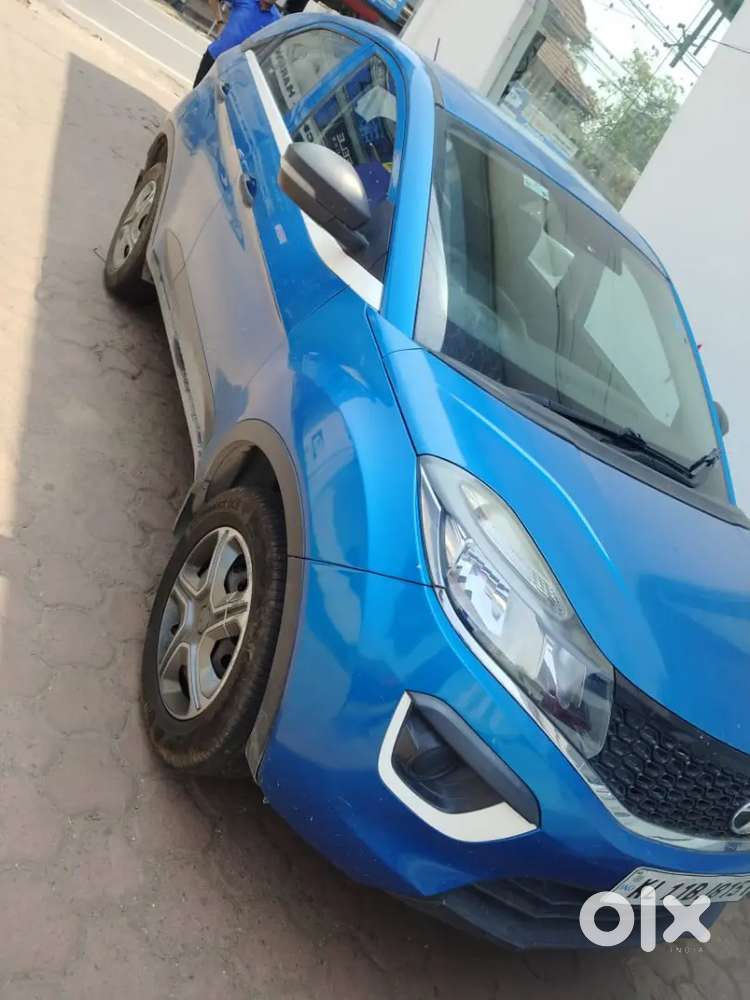 1st Owner Tata Nexon  44.5k Km  Full Service History  New Uc6 Tyres