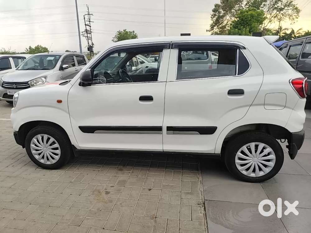 Maruti Suzuki S-presso Vxi Opt, 2021, Petrol