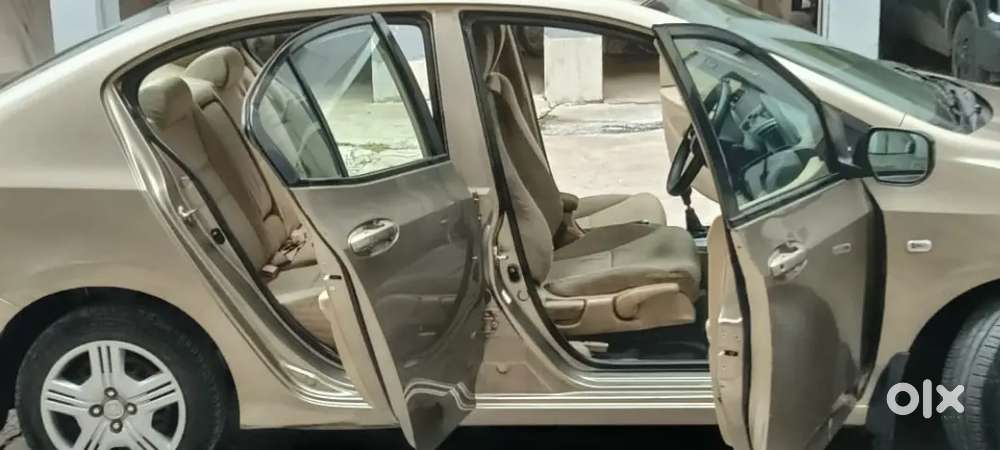 Honda City  Ivteck Smt Bumper To Bumper Original Paint.