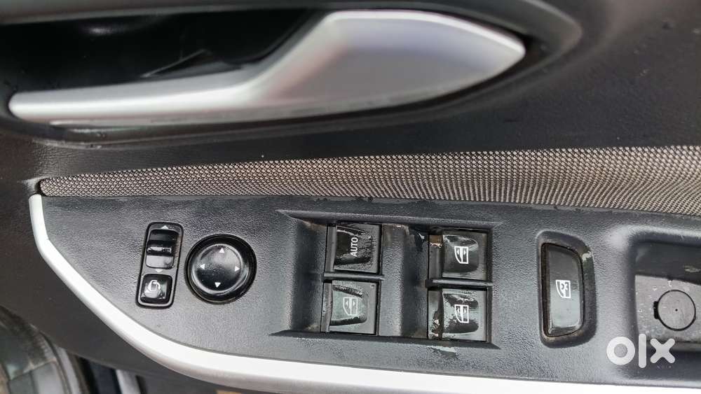 Nissan Magnite 1.0 Xv, 2022, Petrol