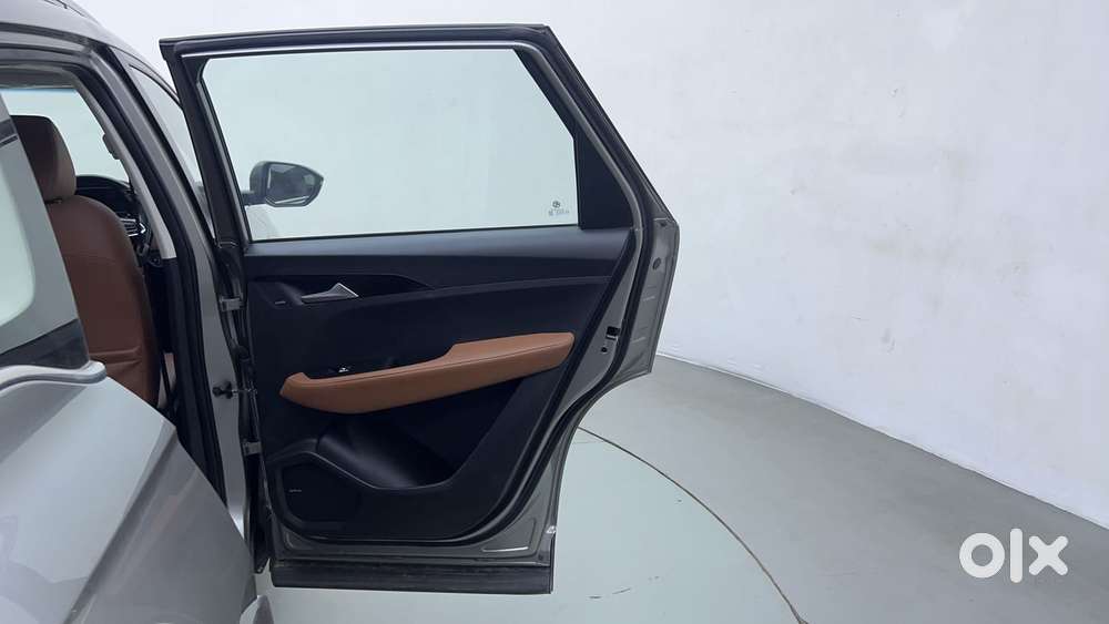 Mg Hector Plus 1.5 Sharp Dct, 2020, Petrol