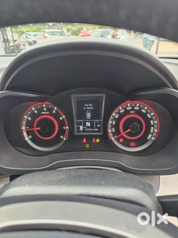 Mahindra Xuv300 W8 Option, 2021, Petrol