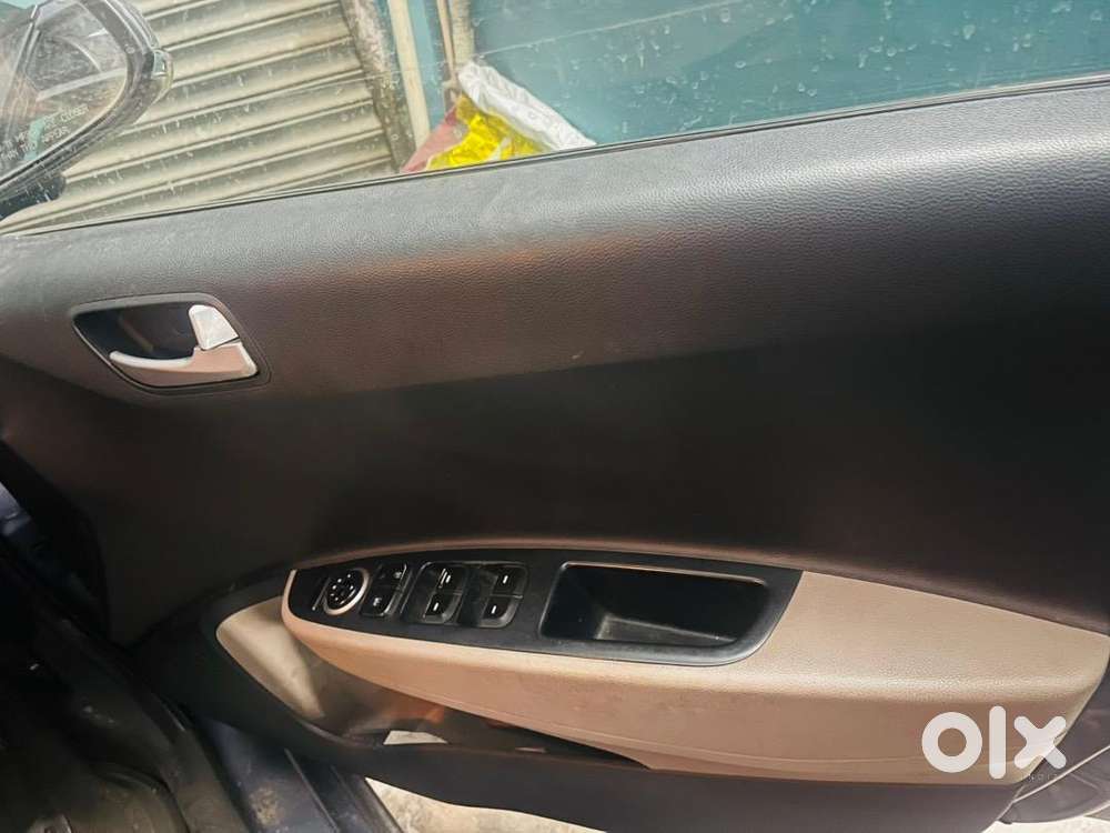 Hyundai Grand I10 2016 Petrol Well Maintained