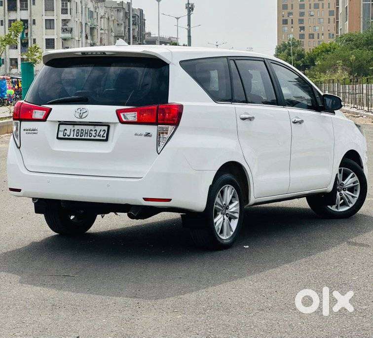 Toyota Innova Crysta 2.8 Z, 2017, Diesel