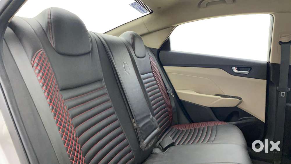 Hyundai Verna 1.6 Vtvt Sx, 2017, Petrol