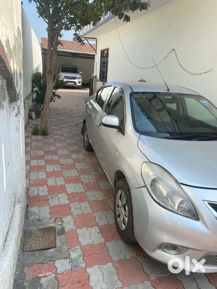 Nissan Sunny Petrol 2012