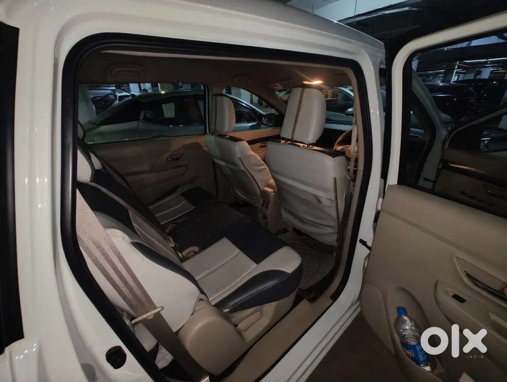 Maruti Suzuki Ertiga Zxi Petrol 2025