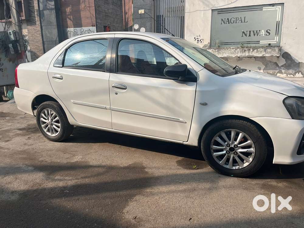 Toyota Etios Petrol 2011