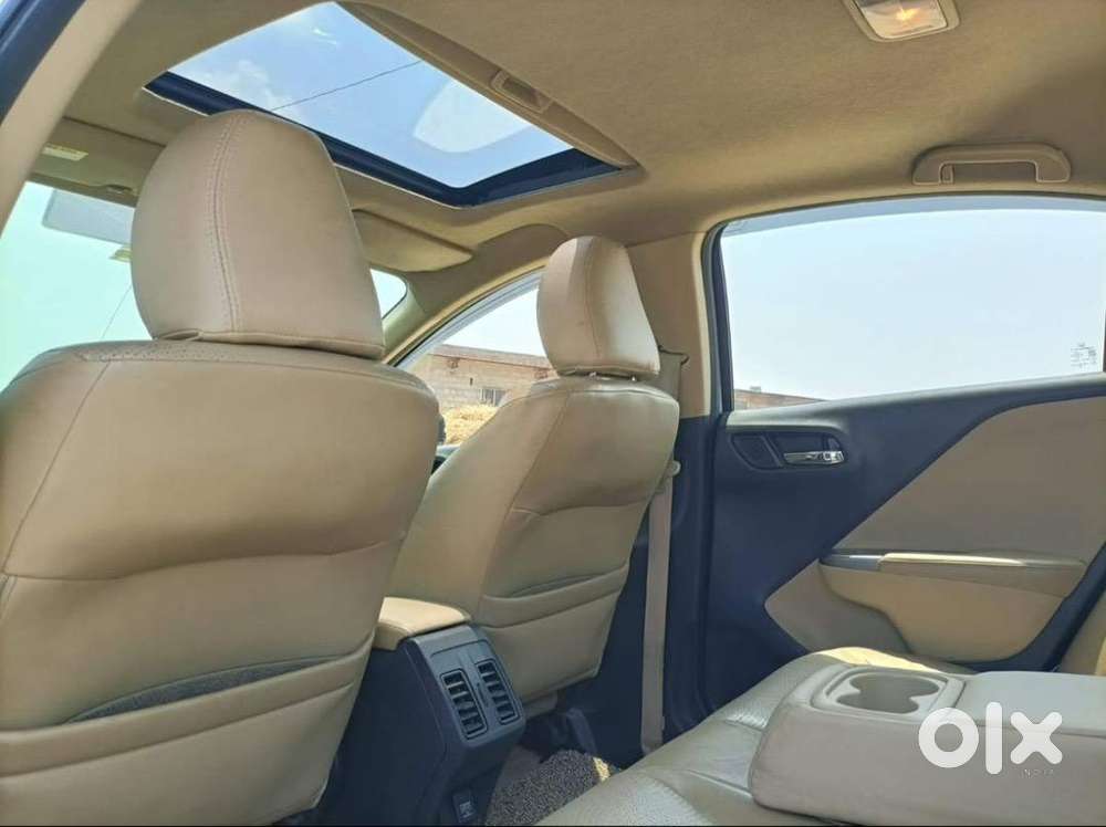 Honda Diesel 2015 Car