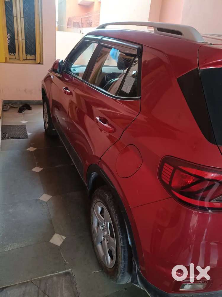 Hyundai Venue Petrol 2020 Model