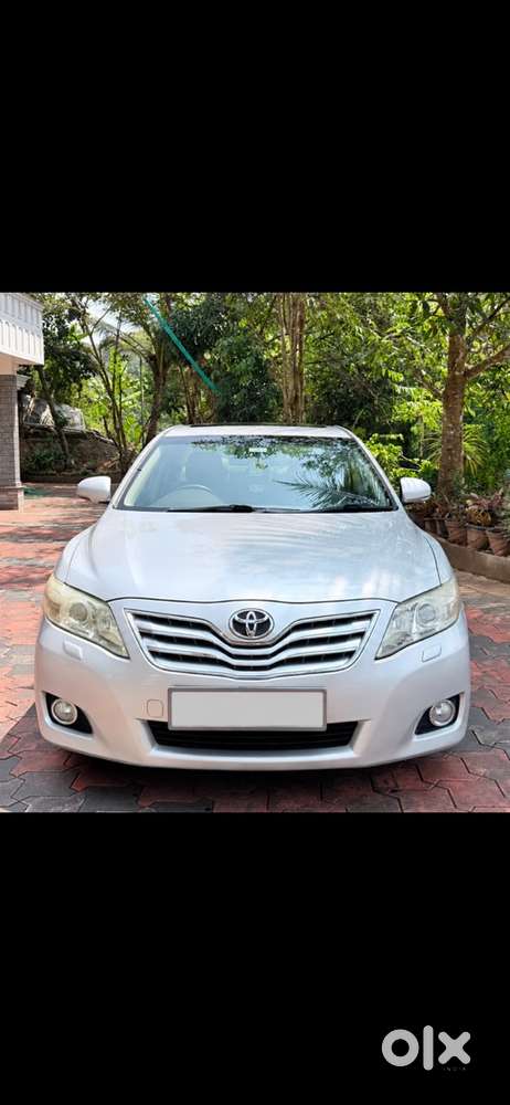 Toyota Camry Petrol Automatic 2010
