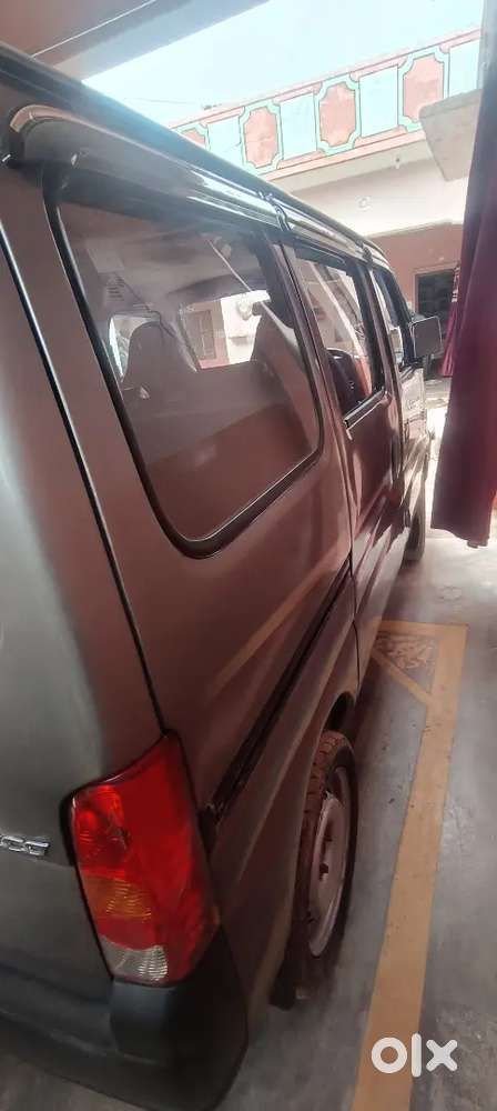 Maruti Suzuki Eeco 2017 Petrol 245000 Km Driven