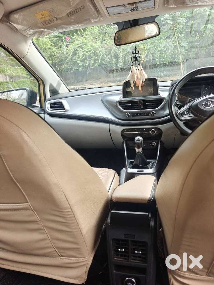 Tata Altroz Xz, 2020, Petrol