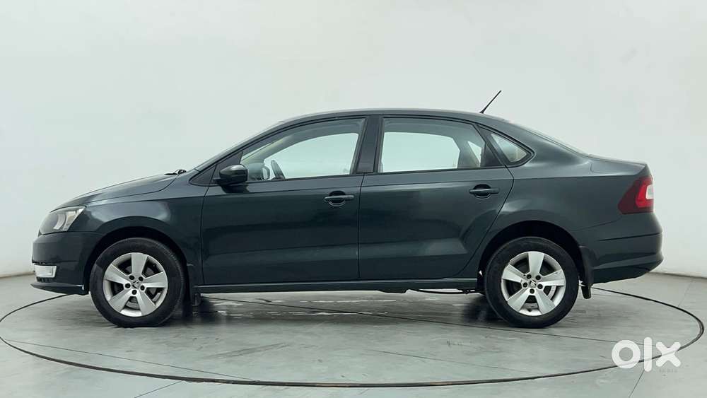 Skoda Rapid 1.6 Mpi At Ambition, 2017, Petrol