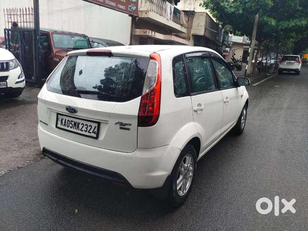Ford Figo 1.5d Titanium Mt, 2011, Diesel