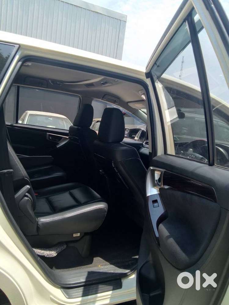 Toyota Innova Crysta 2.4 V, 2018, Diesel