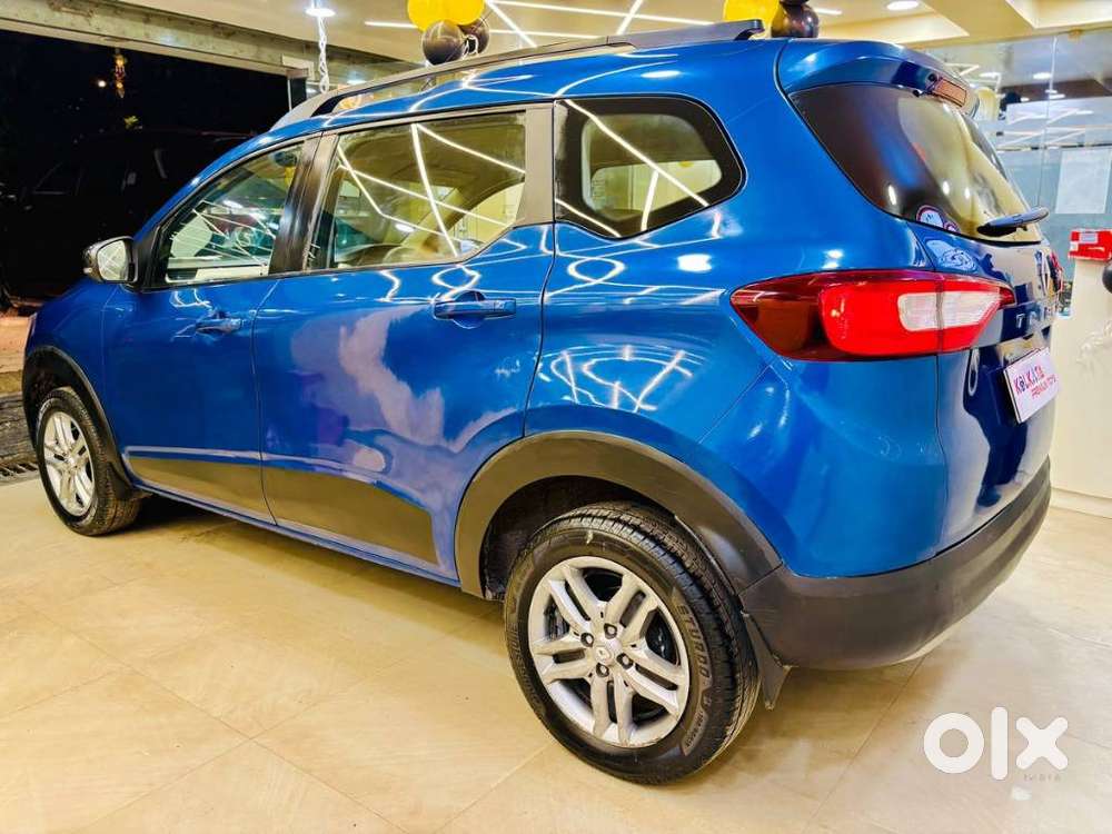Renault Triber Rxz, 2022, Petrol