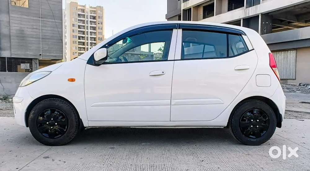 I10 Magna Petrol Less Driven